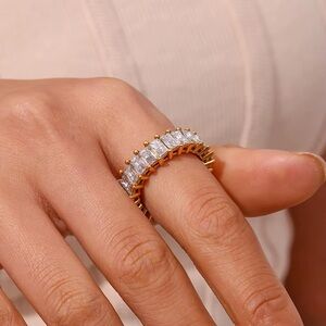 Non Tarnish Baguette 18k Gold Plated Stainless Steel Rings AAA Zirconia